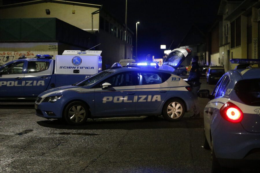 Esecuzione in strada a Roma, ucciso a colpi di pistola