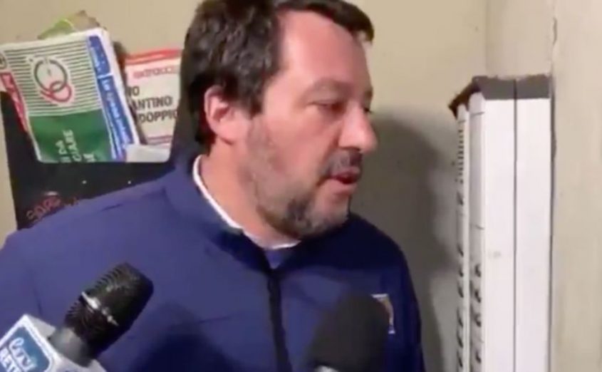 Blitz al citofono, azione squadrista di Salvini ma non è l’unico