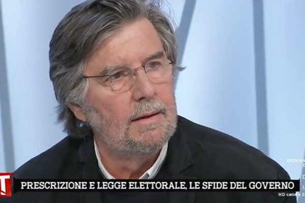 Sansonetti a Tagada: “Il governo può cadere solo in un modo”