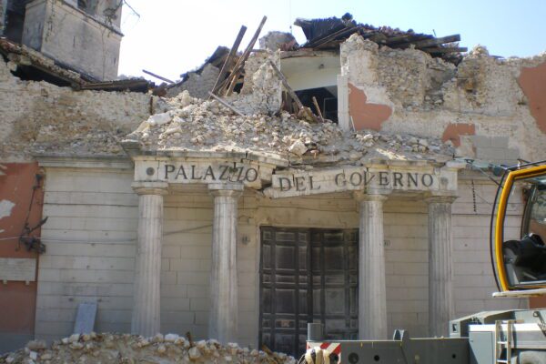 Come prevedere un terremoto devastante, scoperto precursore