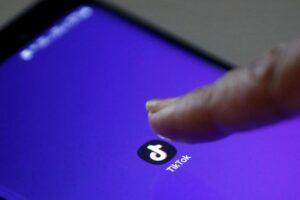 TikTok, allarme del Garante: “Serve task force europea contro rischi privacy”