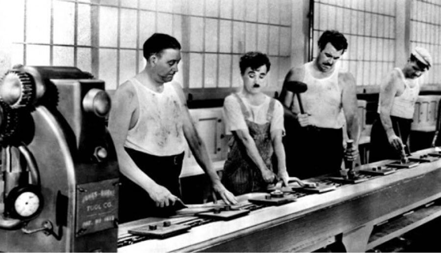 “Tempi moderni”, il riconoscimento personale come fondamento del lavoro