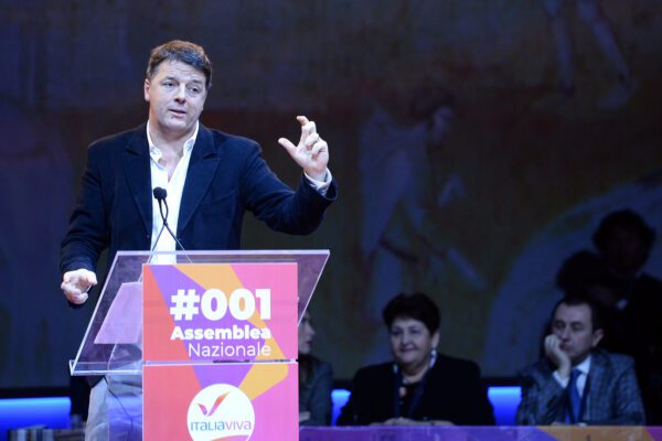 Riforma Bonafede, Renzi ‘blasta’ i 5 Stelle per le fake news sulla prescrizione