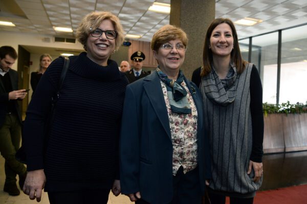 A Sanremo le ricercatrici che hanno isolato il coronavirus: “No grazie, dobbiamo lavorare”