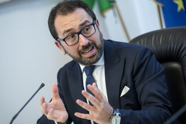 Prescrizione, lo Stato protegge i magistrati e scarica sugli imputati le sue mancanze