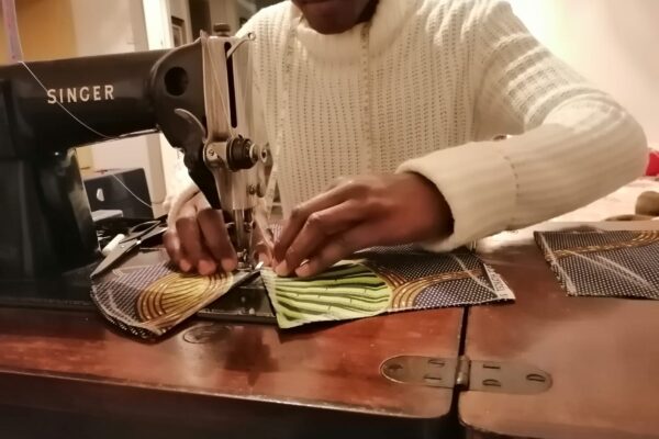 Refugee Welcome, Fatai il sarto del Benin primo migrante accolto in una famiglia napoletana