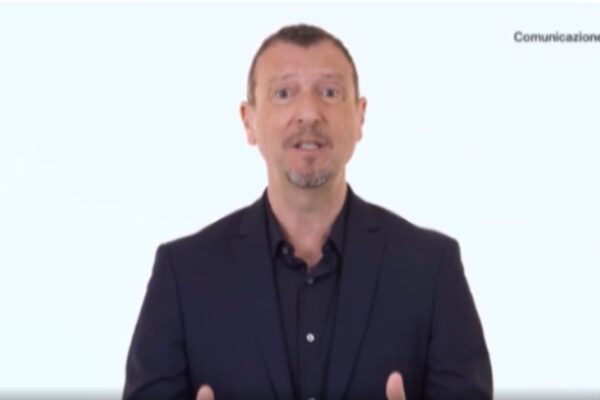 Coronavirus, spot per Ministero Salute con Amadeus Coronavirus, spot per Ministero Salute con Amadeus