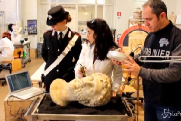 Campione d’Italia, recuperata testa scultorea di Marco Aurelio del II sec d.C