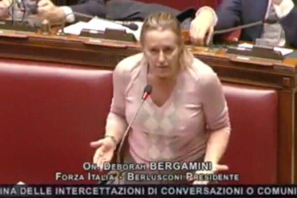 DL intercettazioni, intervento di Deborah Bergamini: “Governo becchino della Costituzione”