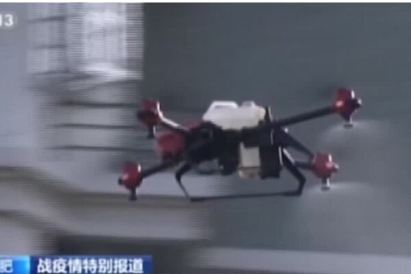 Coronavirus, in Cina i droni spruzzano disinfettante