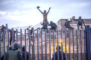 Migranti respinti, la Corte dei diritti dell’uomo dice che si può Migranti respinti, la Corte dei diritti dell’uomo dice che si può