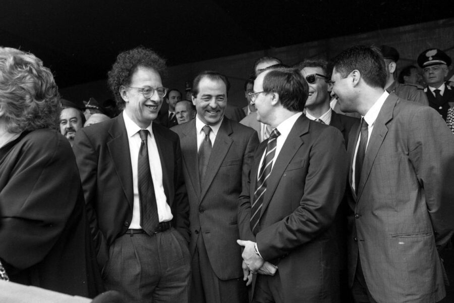 Dopo 28 anni torna il vento di Mani pulite, ma è una farsa