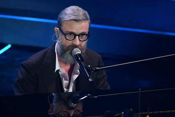 Sanremo, Marco Masini canta “Il confronto”