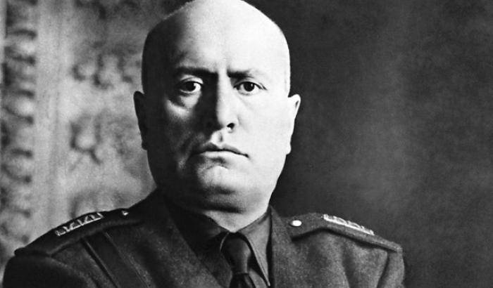 Mussolini resta cittadino onorario di Salò: bocciata la revoca nella città simbolo della Repubblica sociale