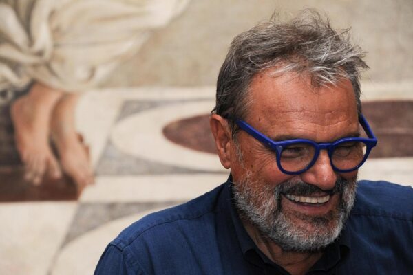 “Ma a chi interessa che caschi un ponte?”, ondata di polemiche per la frase di Toscani sulla tragedia del Morandi