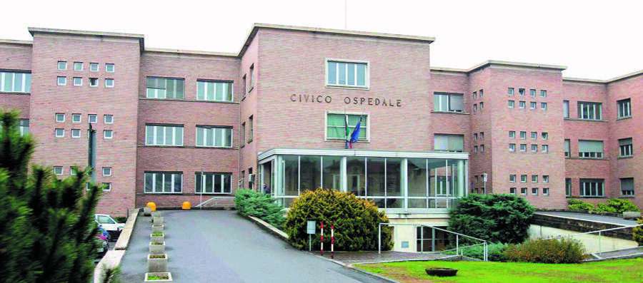 Coronavirus in Italia, la Regione ‘isola’ gli abitanti di Codogno, Castiglione e Casalpusterlengo: “Restate a casa”