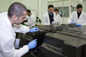 Mai così male da sei anni, il 2019 è l’annus horribilis dell’industria italiana: il settore ‘in recessione’