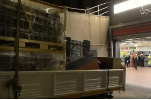 Coronavirus, montate le tende all’ospedale Molinette di Torino