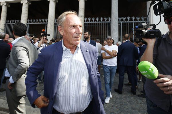 “Di solito le donne in Italia stanno in cucina”, polemiche su Zeman e le sue parole sul calcio femminile