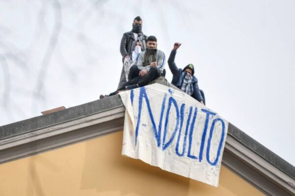 Rivolta delle carceri è frutto della folle politica giustizialista, sia concessa amnistia