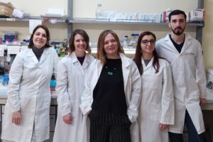 A Napoli il team del CNR per fermare il coronavirus: “Vicini alla creazione di farmaci e vaccini” A Napoli il team del CNR per fermare il coronavirus: “Vicini alla creazione di farmaci e vaccini”