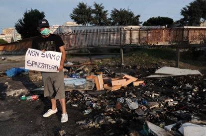 Coronavirus, Scampia reagisce con il crowdfunding: “L’emergenza esaspera l’esclusione sociale”