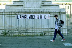 La lezione della pandemia a Napoli: meno bandane più visione e impresa