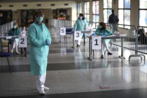 Coronavirus, Lombardia allo stremo: “Quasi zero posti in terapia intensiva”