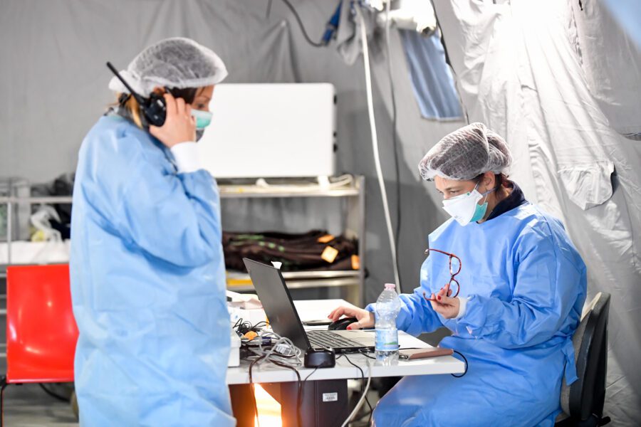 Medici eroi nazionali, ma la sanità va rifondata