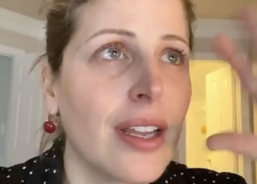 Coronavirus, a New York è corsa alle armi. Cliomakeup: “Siamo scappati per paura che ci sparassero”