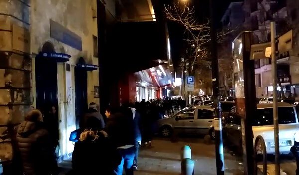 Coronavirus, assalto ai supermercati dopo l’annuncio della “zona protetta”