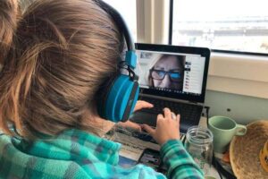 Isolamento e scuola, tutte le difficoltà di una qualsiasi famiglia italiana