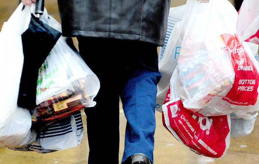 Bonus spesa da 300 euro: ecco il modulo da presentare al Comune