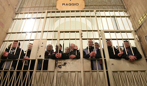 Vaccino nelle carceri non è unica emergenza degli istituti penitenziari