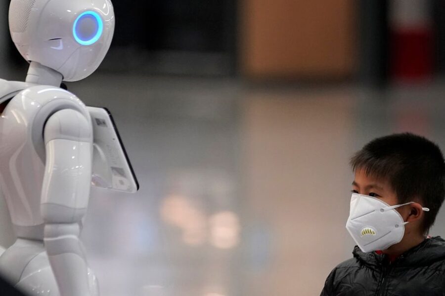 Tecnologie e lockdown, la negazione della presenza fisica l’ha resa indispensabile