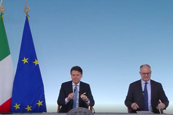 Il governo rinvia il referendum sul taglio dei parlamentari previsto a fine marzo