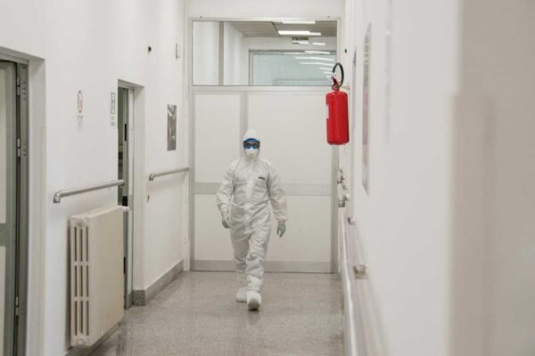 Coronavirus, l’ultimo bollettino: quasi 4mila i casi, 148 morti