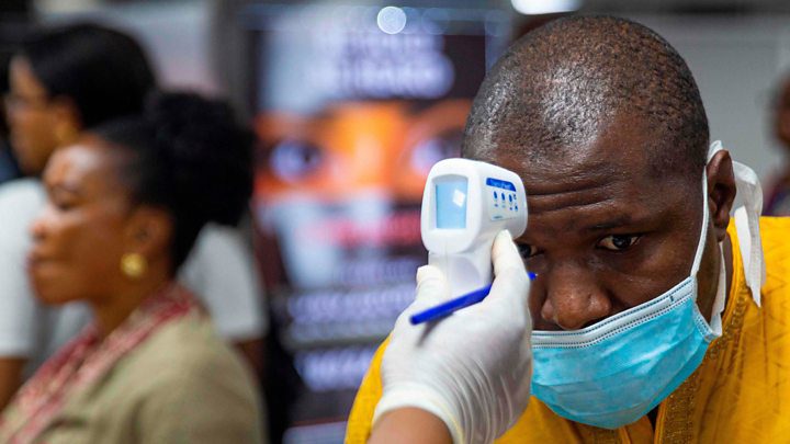 Coronavirus, il contagio è globale: prima vittima anche in Africa