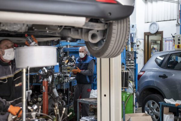 Obblighi e divieti non sono per tutti, ci sono vite che valgono di meno