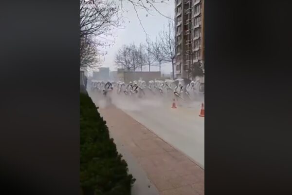 Le disinfezioni in Cina vanno avanti, Wuhan quasi a contagi 0