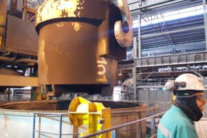 Chiudere attività non essenziali rischia di strozzare il Paese