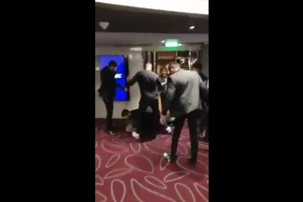 Coronavirus: vietato lo sbarco ai passeggeri, caos a bordo di una crociera