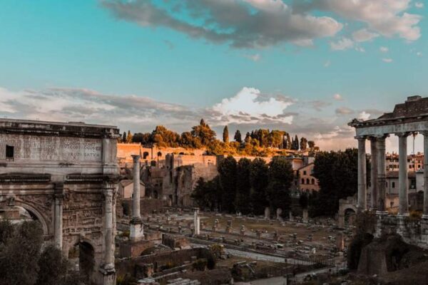 Cultura a domicilio: dieci musei da visitare a casa con tour virtuali e collezioni online