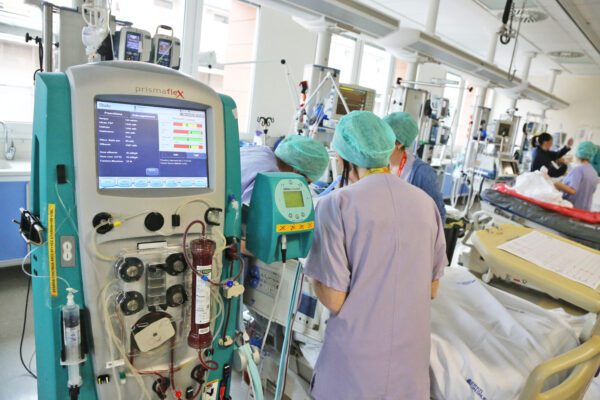 Napoli come Wuhan, pronto mini-ospedale in poche settimane