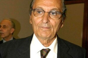 Mario Santangelo: “Sanità flessibile per contrastare la crisi come in Cina”