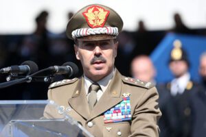 Coronavirus, positivo il Capo di Stato Maggiore dell’Esercito Farina