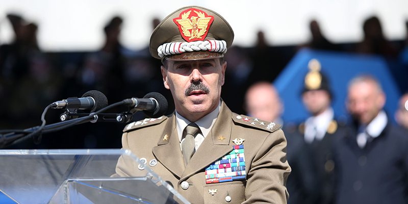 Coronavirus, positivo il Capo di Stato Maggiore dell’Esercito Farina