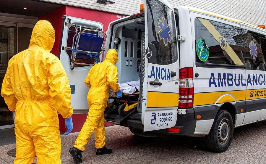 Coronavirus, quasi 6mila contagi: la Spagna chiude tutto come l’Italia