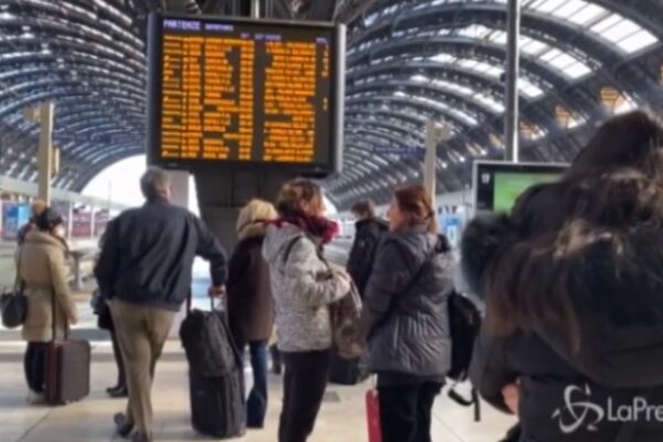 Coronavirus, rientri di massa al Sud: in migliaia si autodenunciano dopo la ‘fuga’ dalle zone rosse