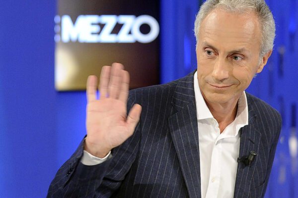 Travaglio chiede tabula rasa sulle Regioni, ma governatori hanno garantito presenza Stato